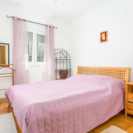 With Parking Space Seget Donji, - 21374 アパート