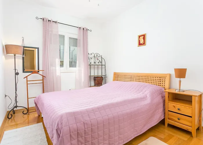With Parking Space Seget Donji, - 21374 Apartmán